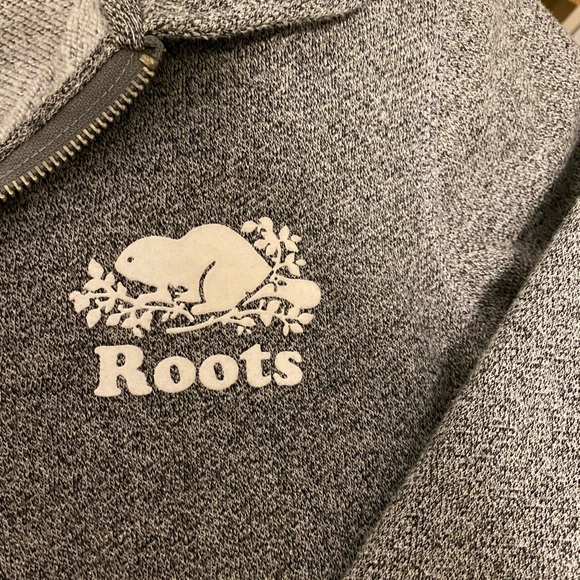 Roots quarter zip - Picture 3 of 3